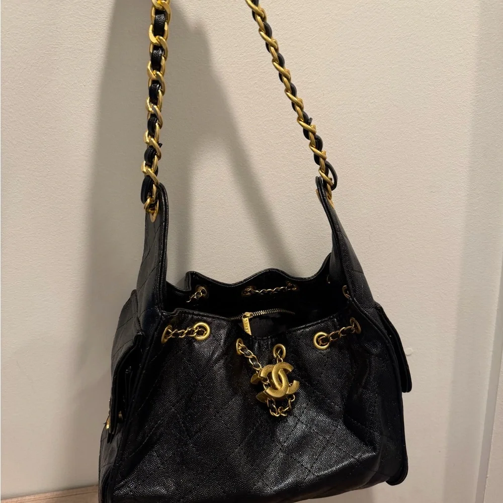 CHANEL 25 Small Black Quilted Leather Shoulder Bag with Gold Hardware and Chain - Picture 1 of 4